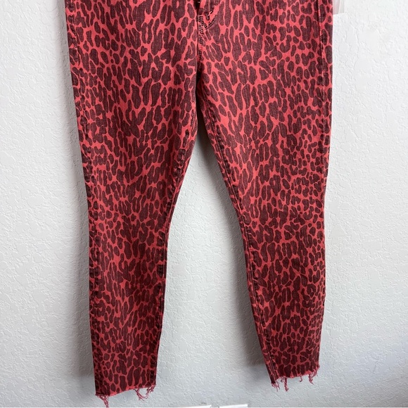 NEW NWT Mother High Waisted Looker Ankle Fray Jeans Animal Attraction - Picture 6 of 14